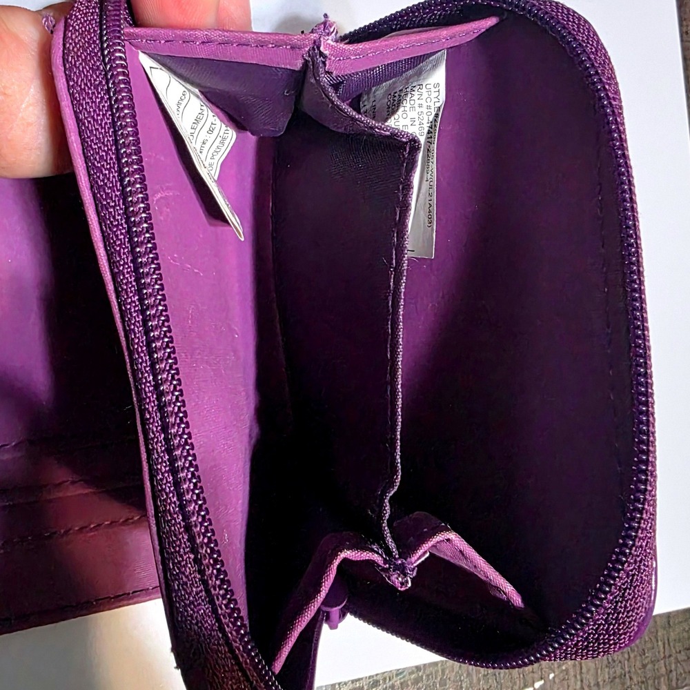 Graffiti Print Bifold Keychain Wallet Purple Zip Coin Purse ID Window Streetwear - Picture 5 of 9